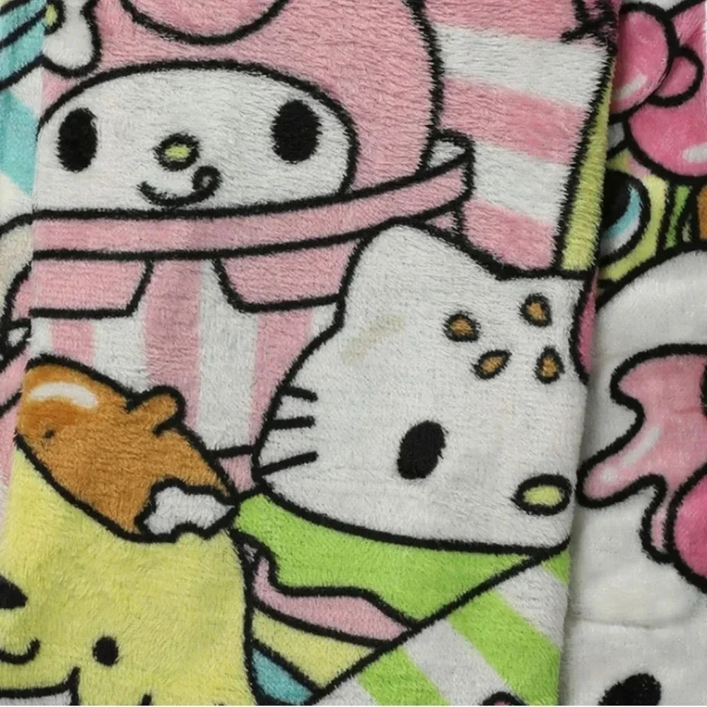 Hello kitty sanrio blanket fuzzy warm pink girls cute throw green home decor sat